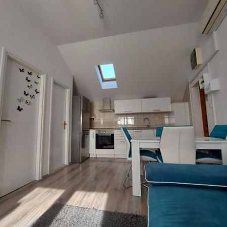 Apartman Nelly Σπλιτ Εξωτερικό φωτογραφία